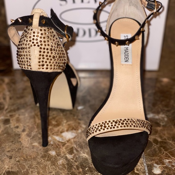 Steve Madden Reality Heel - Picture 2 of 4